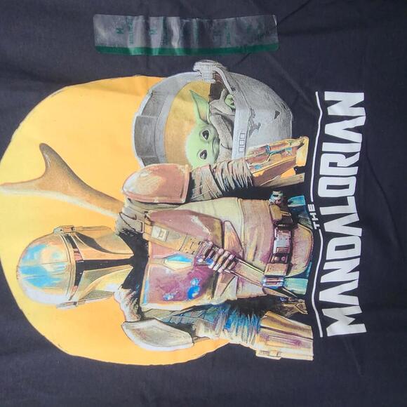 Star Wars The Mandalorian Graphic T-Shirt - Size Medium - Picture 3 of 5
